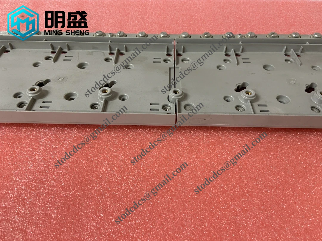 Honeywell CC-MCAR01 控制模块