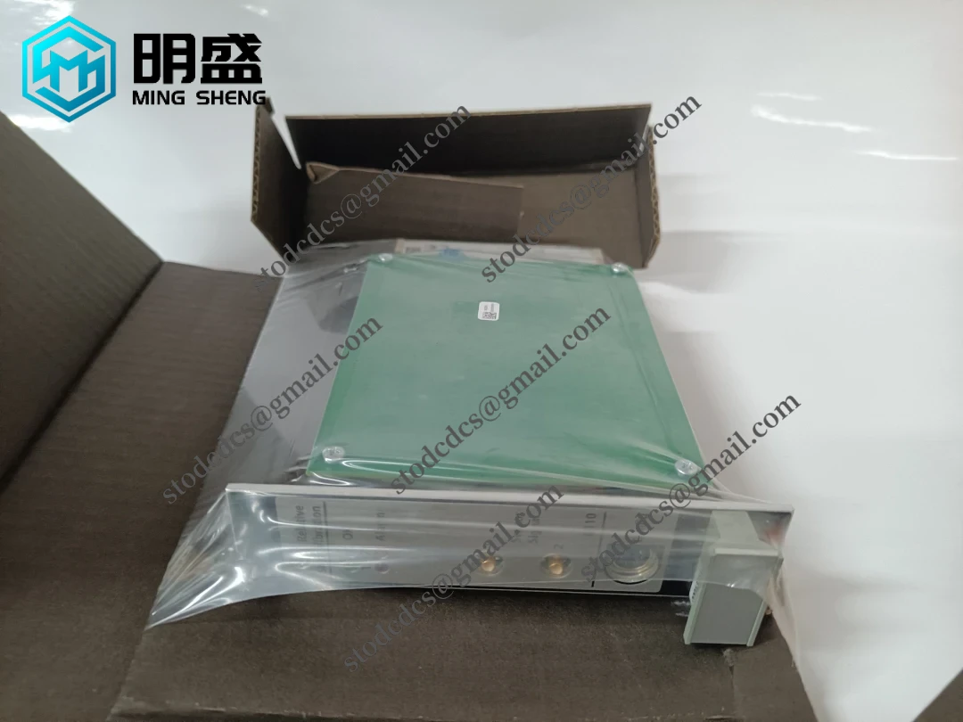 EMERSON_A6110_4.webp 艾默生 A6110 相对轴振动监测模块