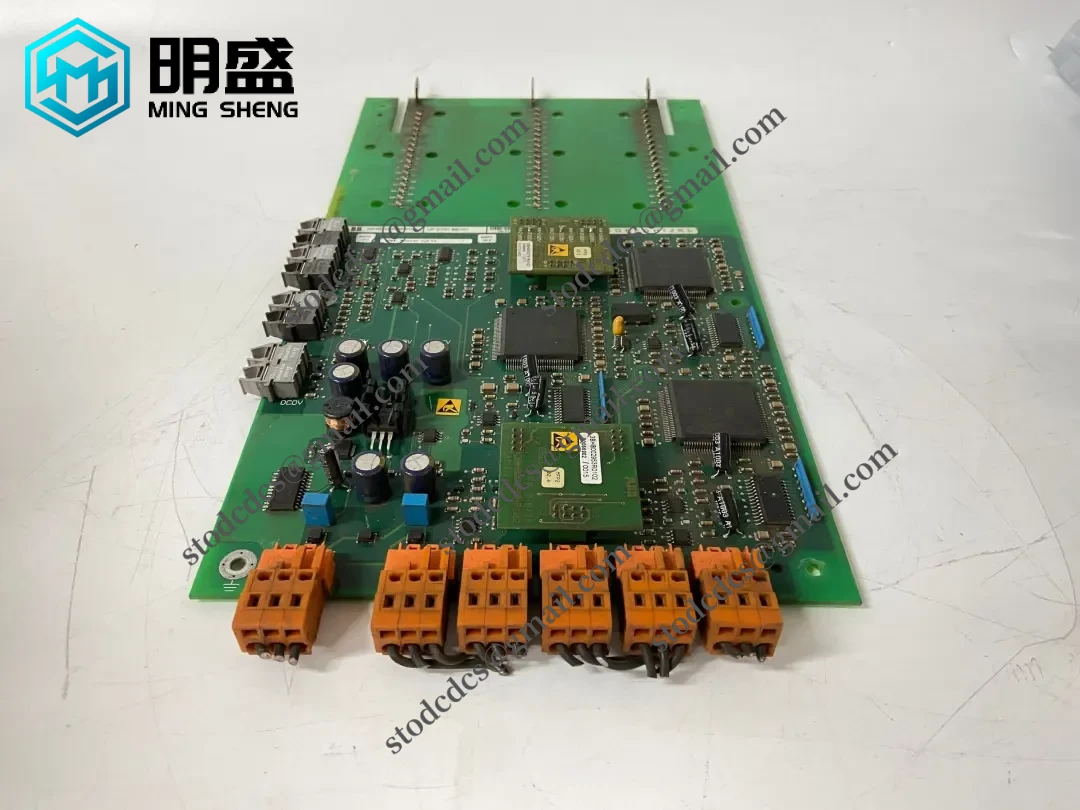 UFC721BE101_3BHE021889R0101_2.webp ABB UFC721BE101 控制模块