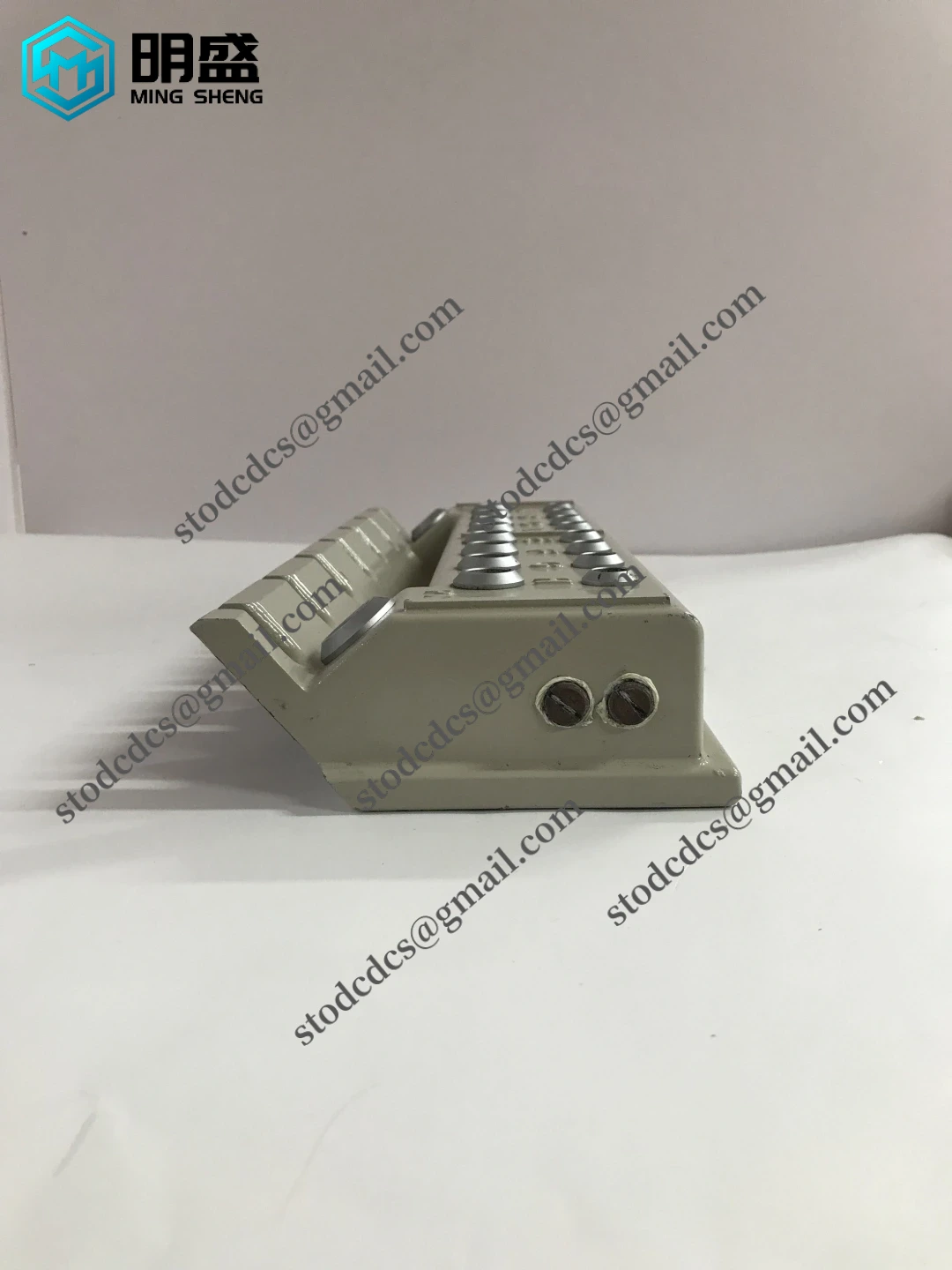 ABB 129740-002 控制器,适用于自动化生产线