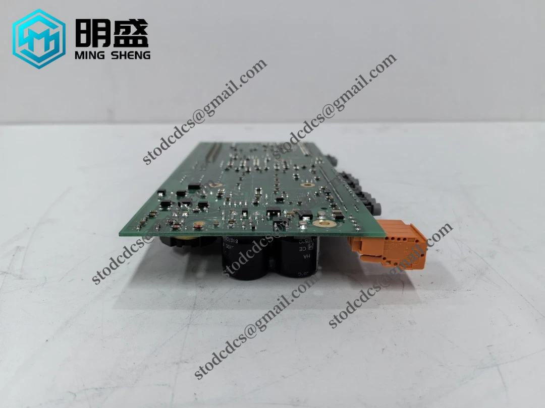 ABB_3BHE014070R0101_2.webp ABB 3BHE014070R0101通信模块