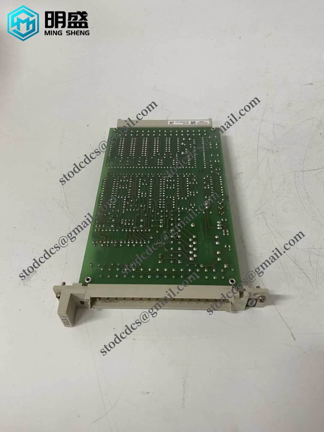 F6705_4.webp HIMA F6705 安全控制器模块