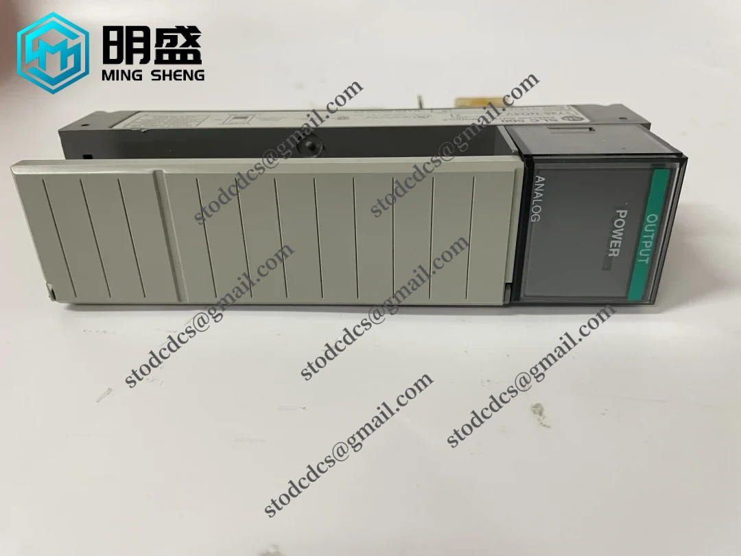 A-B_1746-NO4VA_2.webp A-B 1746-NO4VA 工业控制模块 4通道模拟量输出