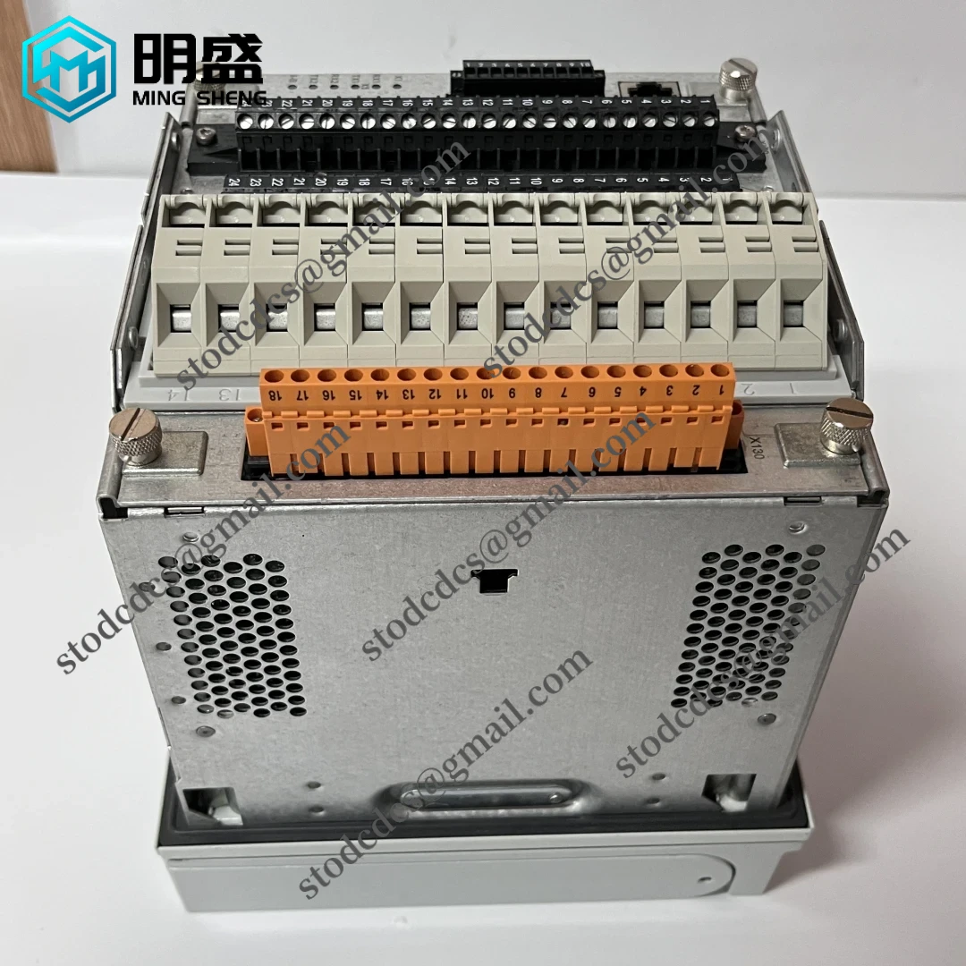 ABB_REF615C_E_HCFEAEAGABC2BAA11E_2.webp ABB REF615C_E HCFEAEAGABC2BAA11E 保护继电器模块