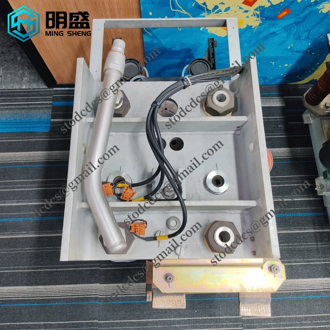 ABB_S-093H_3BHB009885R0004_1.webp ABB S-093H 3BHB009885R0004 控制模块