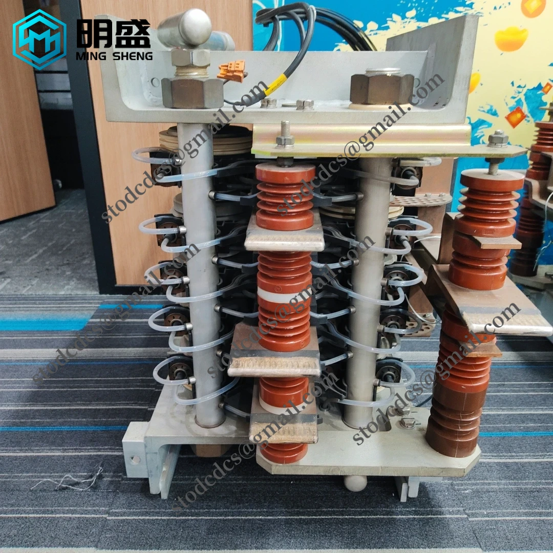 ABB_S-093H_3BHB009885R0004_2.webp ABB S-093H 3BHB009885R0004 控制模块