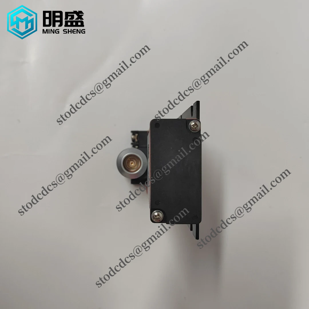 康控CON021 工业级多通道PLC模块