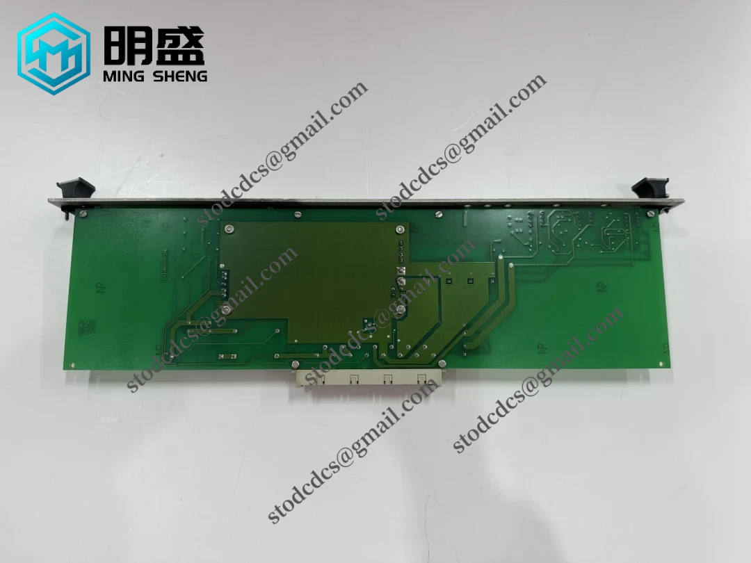 ABB_086370-001_7.webp ABB 086370-001 控制模块 电路板