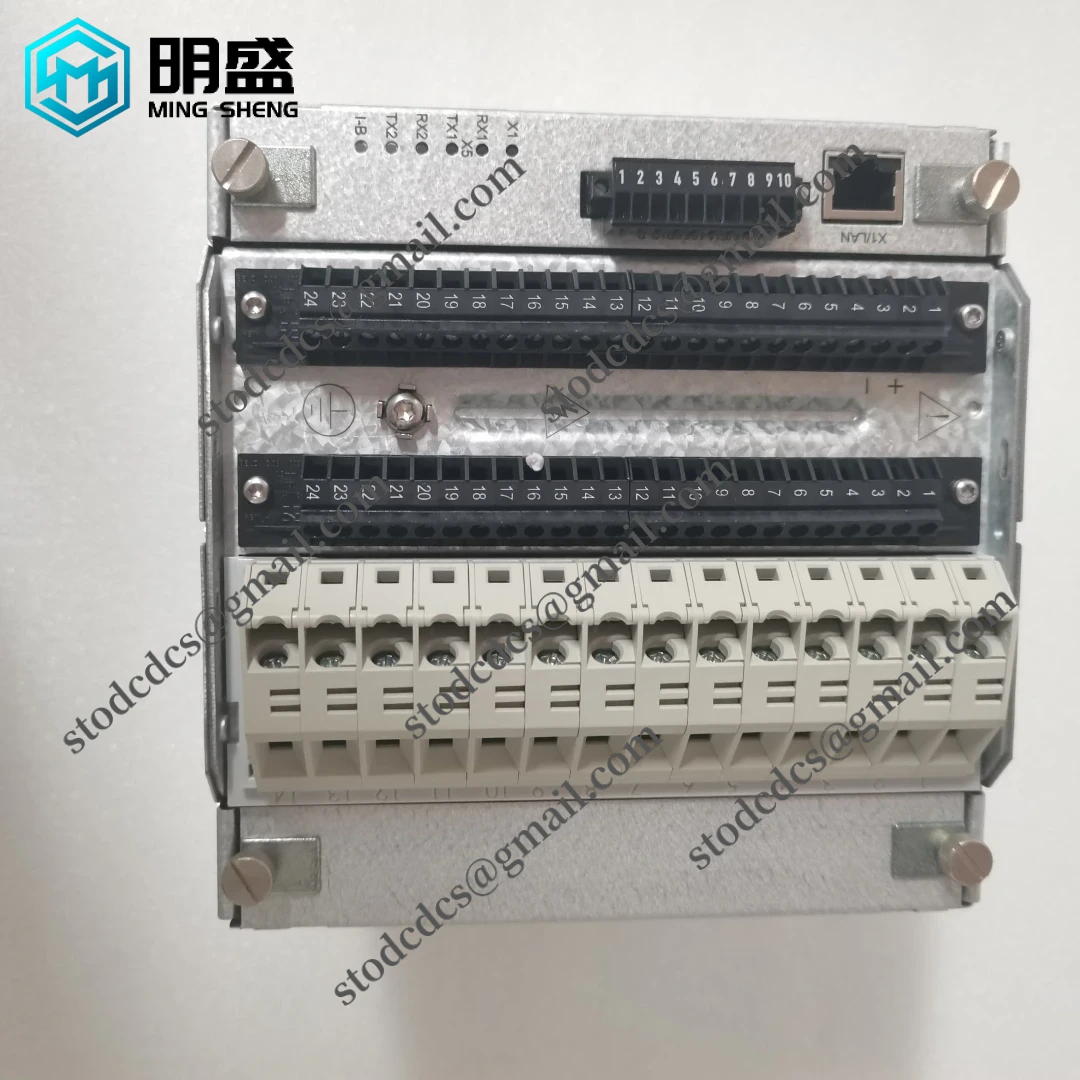 ABB REF615C_E HCFDACADABC2BAN11E 控制器，适用于工业自动化