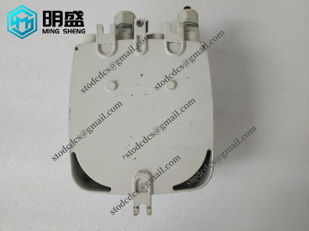 ABB_AZ20_112112221112E_STD_4.webp ABB AZ20 112112221112E STD 工业控制模块