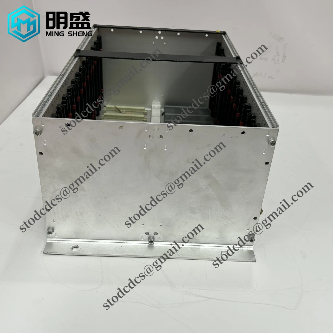 DEIF_DELOMATIC-3_DGU2_3.webp DEIF DELOMATIC-3 DGU2 工业控制模块