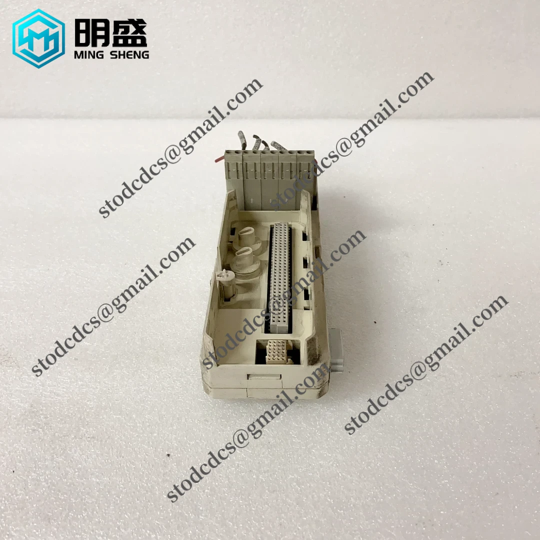 TU810V1_3BSE013230R1_2.webp ABB TU810V1 3BSE013230R1 工业控制终端模块