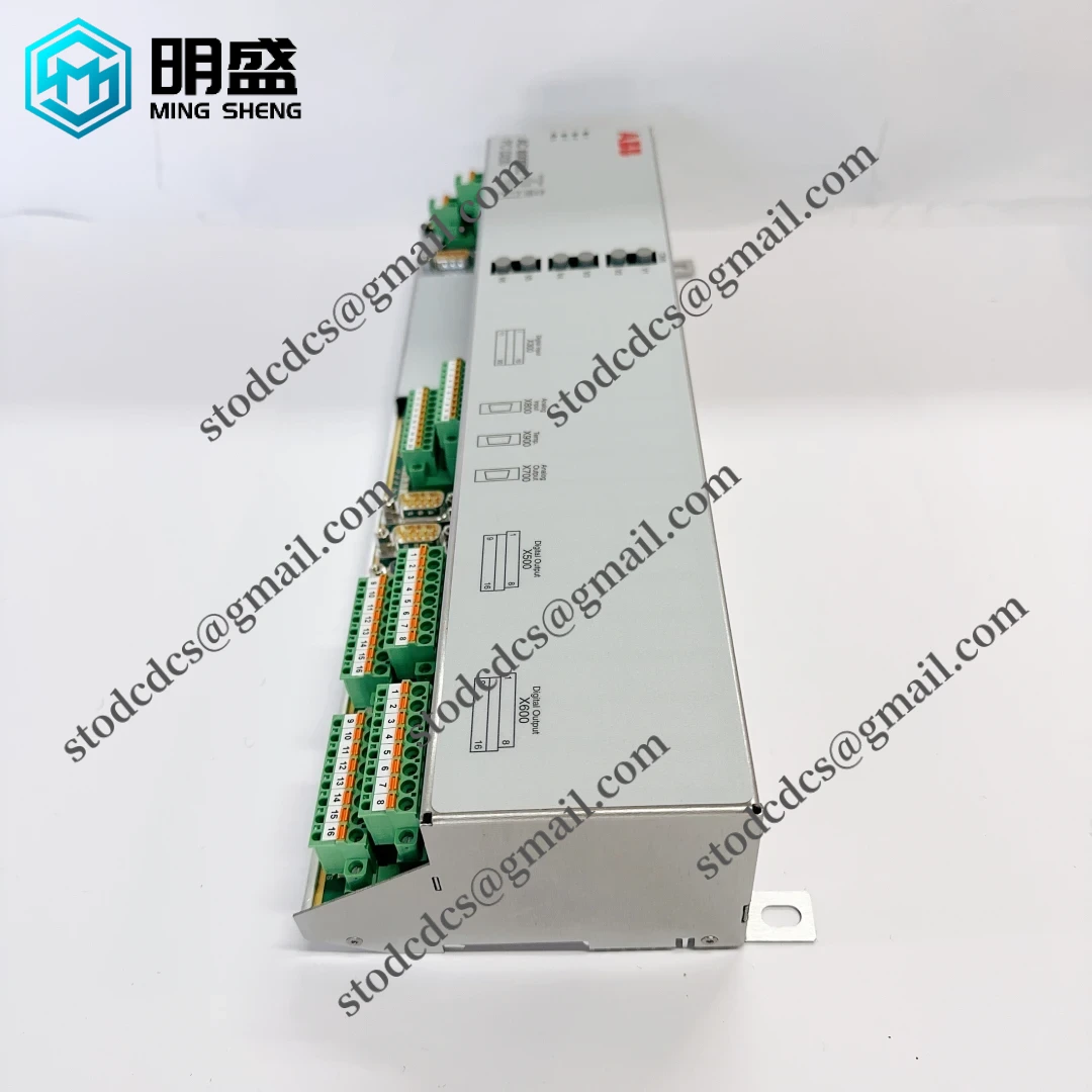 ABB PCD235B101 3BHE032025R0101 控制模块