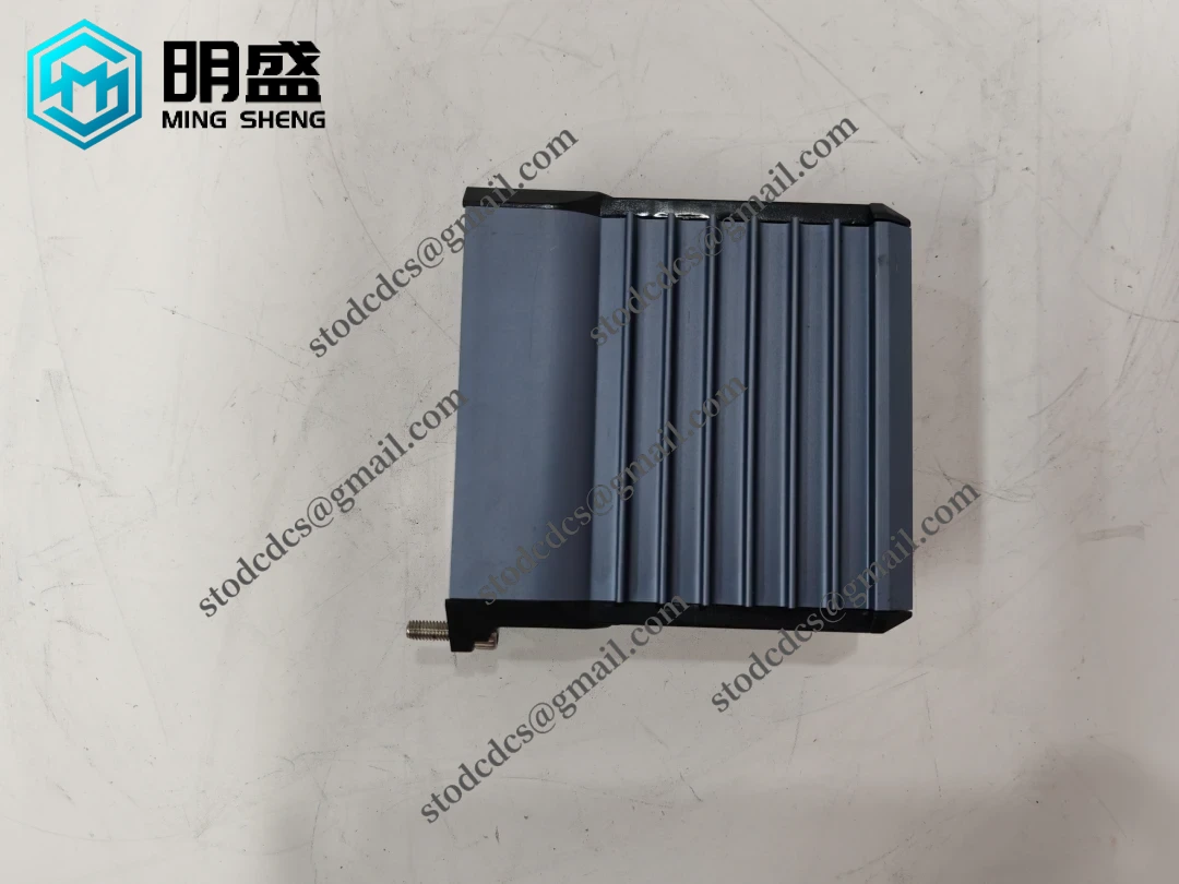 FOXBORO_FBM202_P0926EQ_5.webp 福克斯博隔离热电偶模块 Foxboro FBM202 P0926EQ