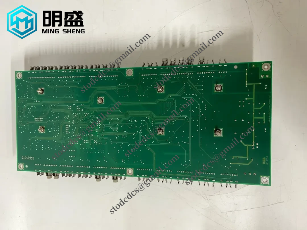 工业控制模块 UFC718AE01 HIEE300936R0001